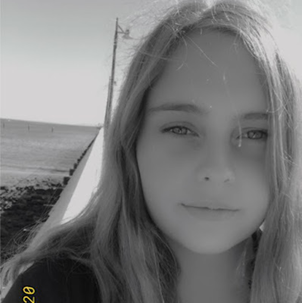 Meet your Posher, Deanna